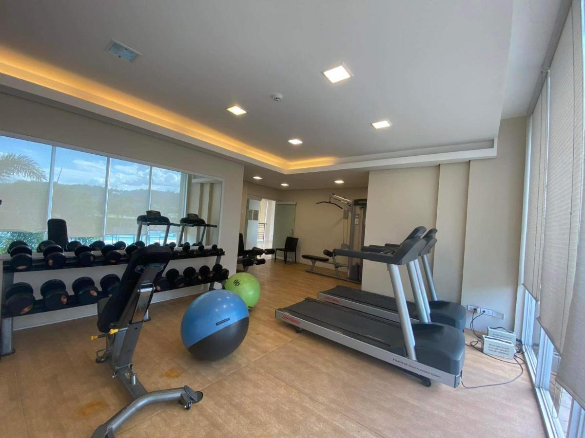 Entire 2Br Condo Unit@8 Spatial Condominium Davao Exterior foto